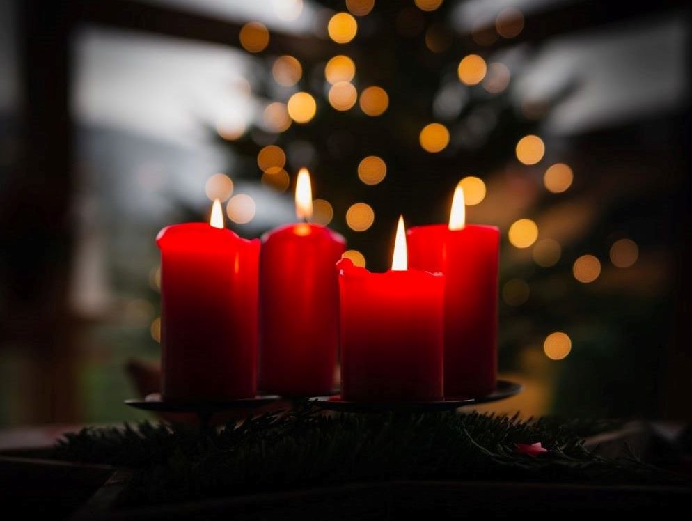 Christmas memorial candles