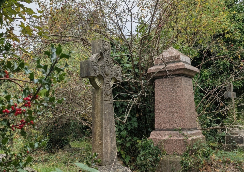 Grave of Henry Fisher